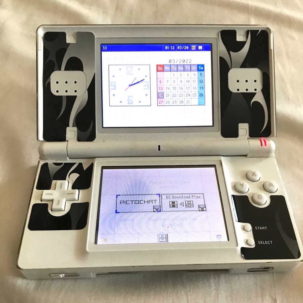 Nintendo Ds Lite in White